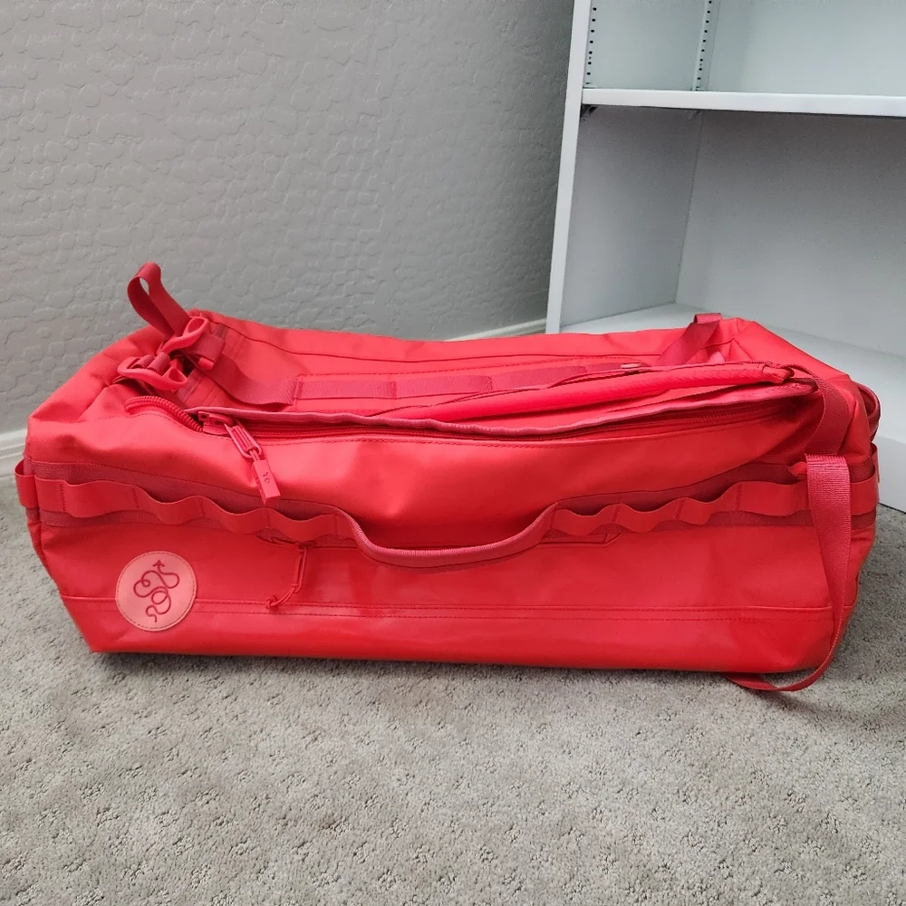 BABOON TO THE MOON Go-Bag Backpack Luggage Duffle Red Big 60L - Picture 1 of 5
